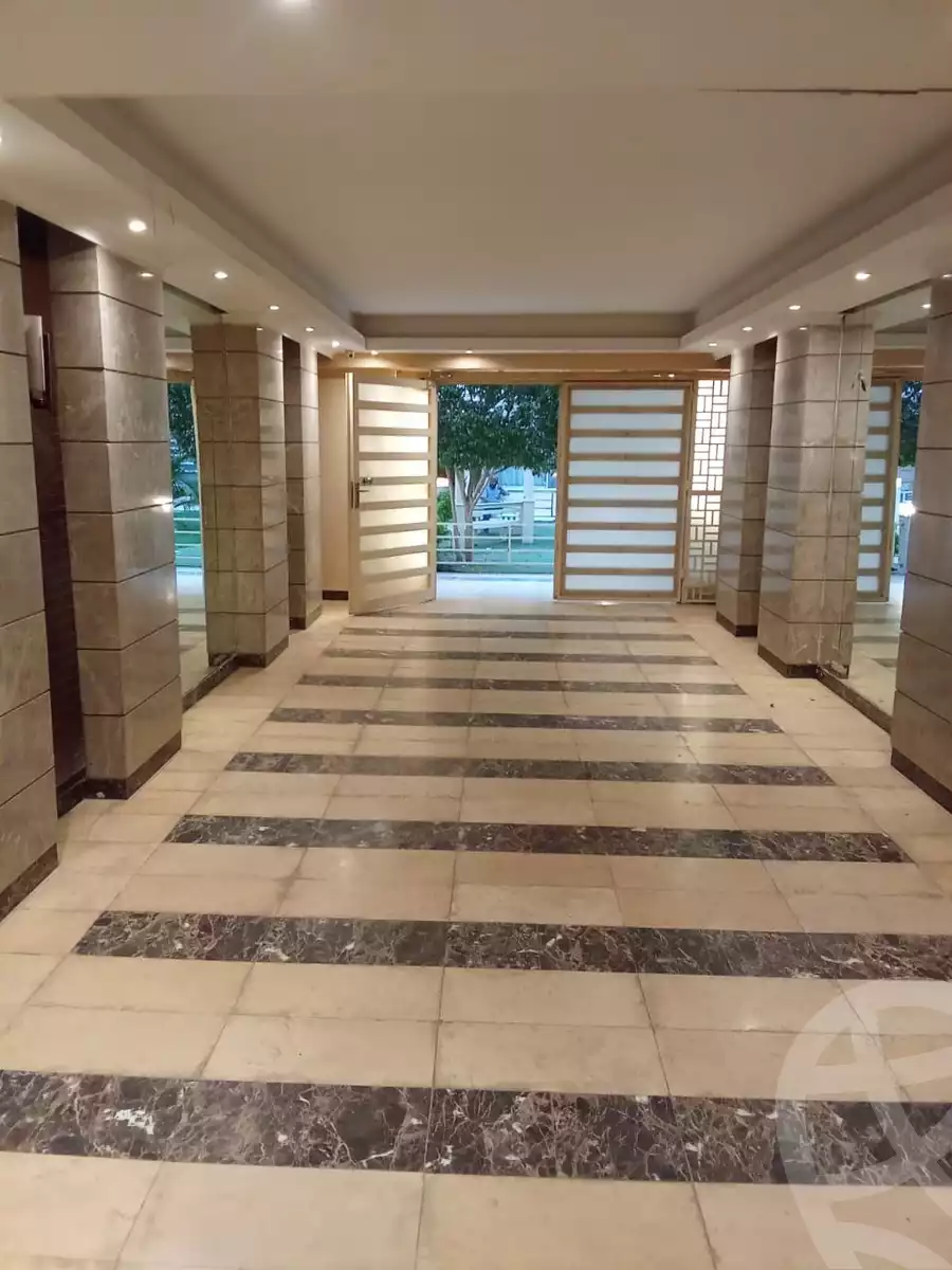 https://aqarmap.com.eg/en/listing/6071477-for-sale-cairo-mokattam-el-hadabah-el-wosta-el-mantaqa-el-talta-el-hadaba-al-wosta-road