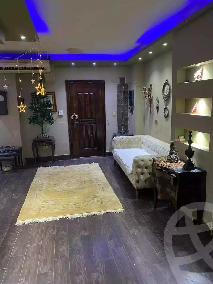 https://aqarmap.com.eg/ar/listing/6072174-for-sale-cairo-mokattam-lhdb-l-ly
