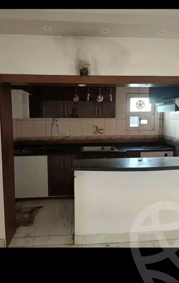https://aqarmap.com.eg/en/listing/6072350-for-rent-cairo-mokattam-lhdb-l-ly-shareaa-9