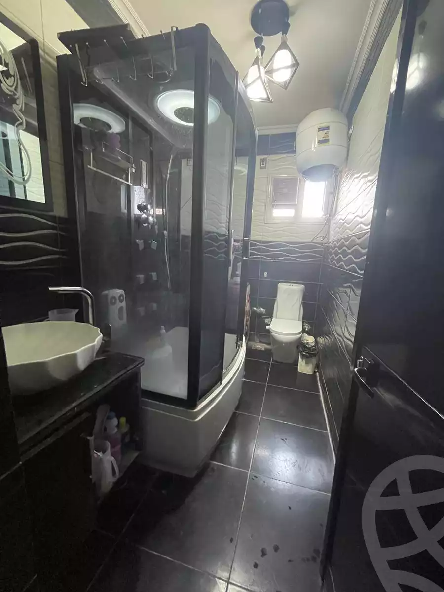 https://aqarmap.com.eg/en/listing/6072930-for-rent-cairo-helwan-helwan-el-sharkeya-zaki-hawas-st