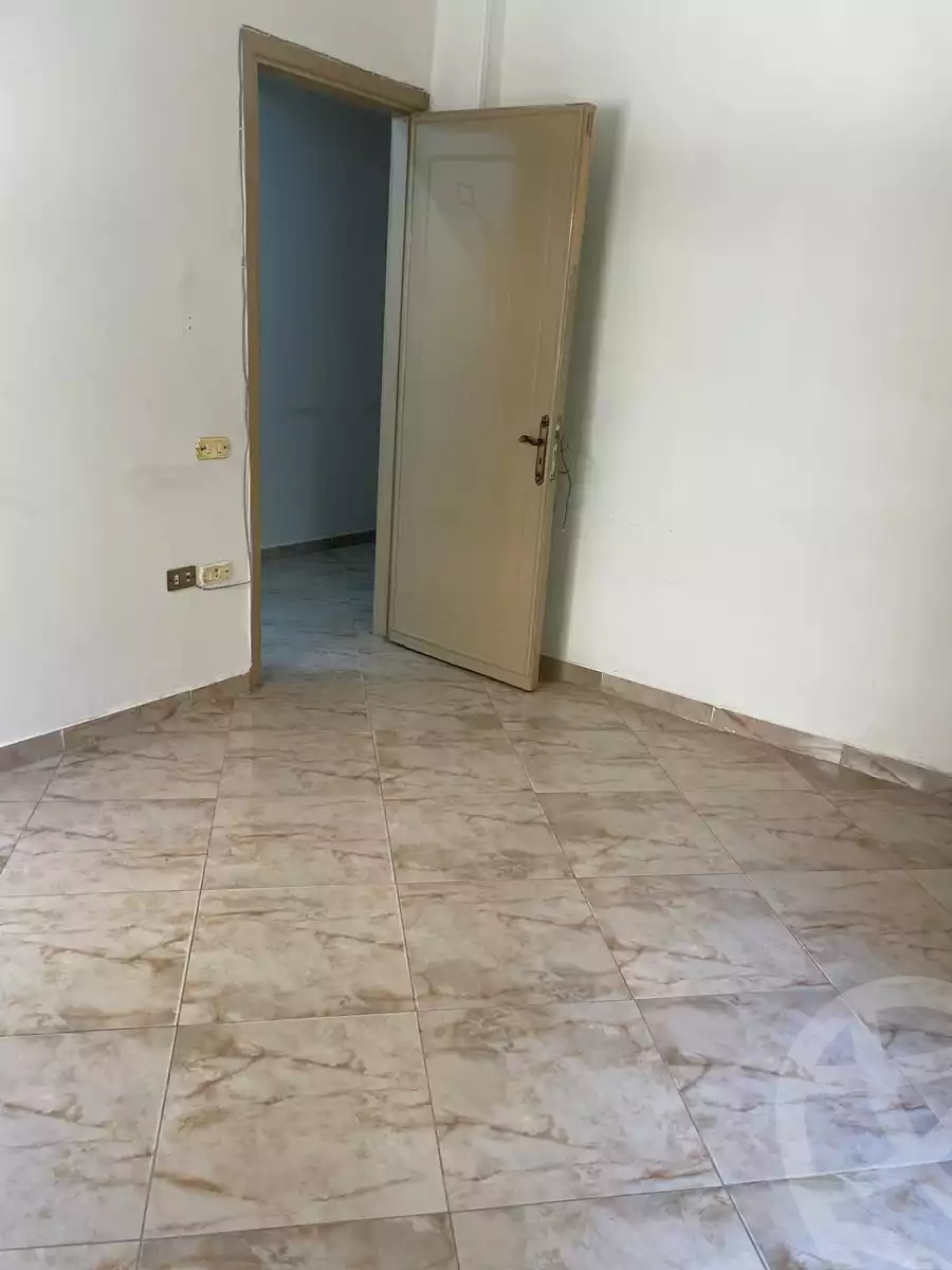 https://aqarmap.com.eg/en/listing/6072973-for-rent-cairo-el-mohandesen-shareaa-ahmed-orabi