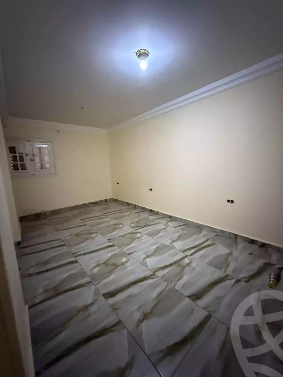 https://aqarmap.com.eg/ar/listing/6073402-for-sale-alexandria-l-jmy-lbytsh-el-zohour-st