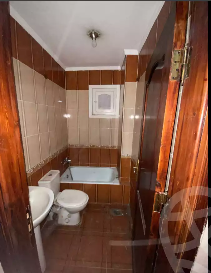 https://aqarmap.com.eg/en/listing/6073458-for-rent-cairo-helwan-helwan-el-sharkeya-latif-basha-st