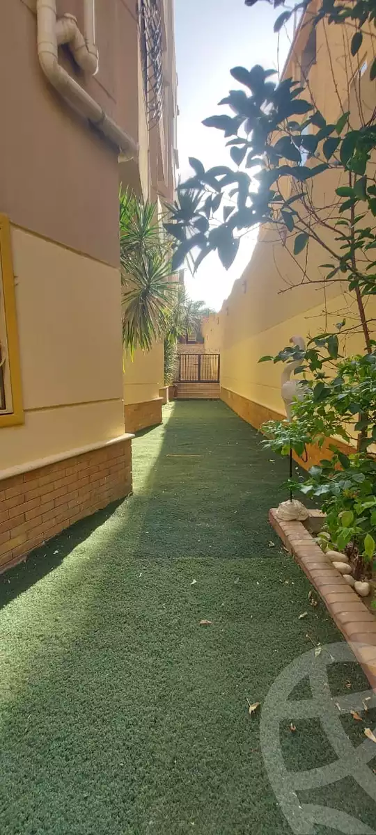 https://aqarmap.com.eg/en/listing/6073753-for-sale-cairo-new-cairo-ganob-el-akadamiya-south-academy-z