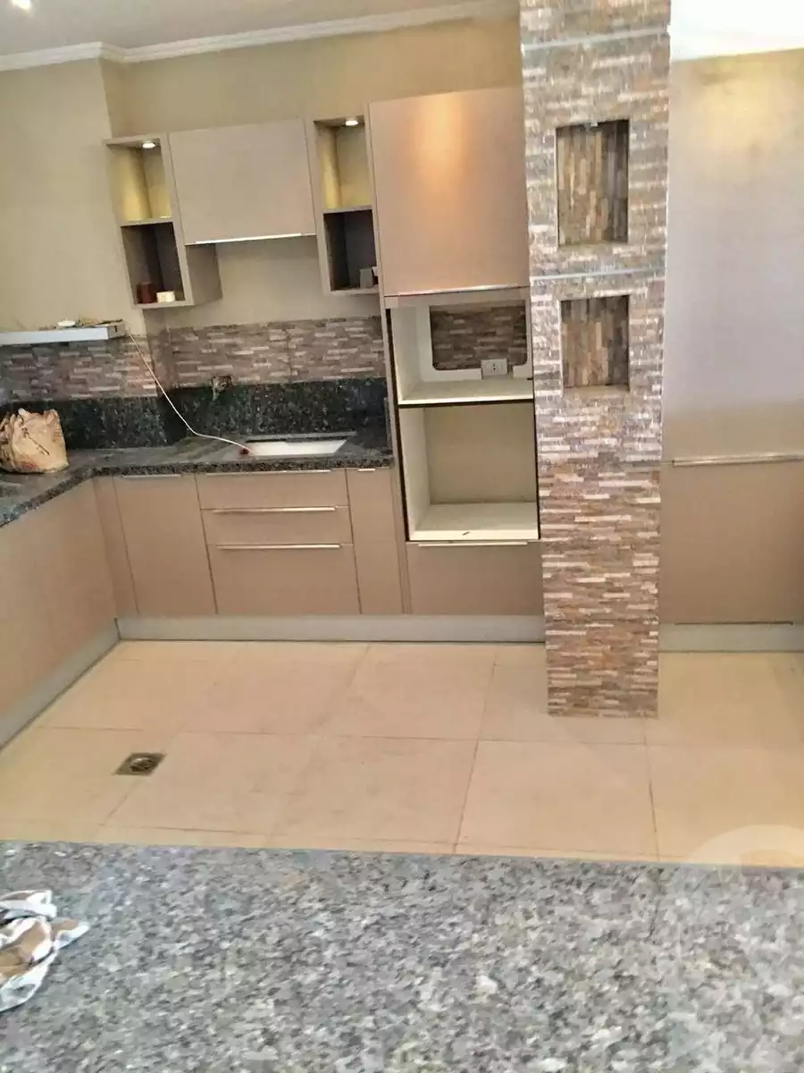 https://aqarmap.com.eg/en/listing/6074005-for-sale-cairo-helwan-kwrnysh-hlwn