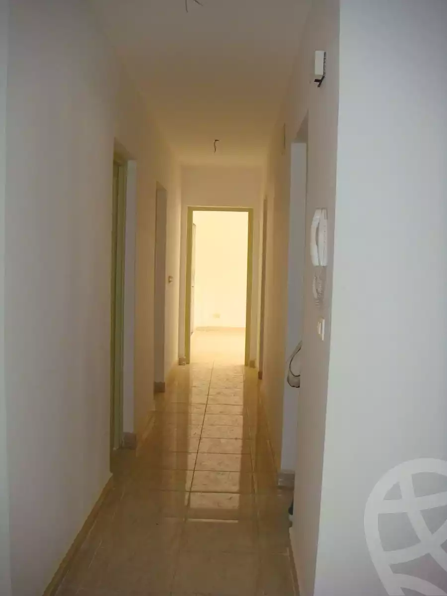 https://aqarmap.com.eg/ar/listing/6074996-for-sale-cairo-new-cairo-madinaty-first-zone-buildings-madinaty-road