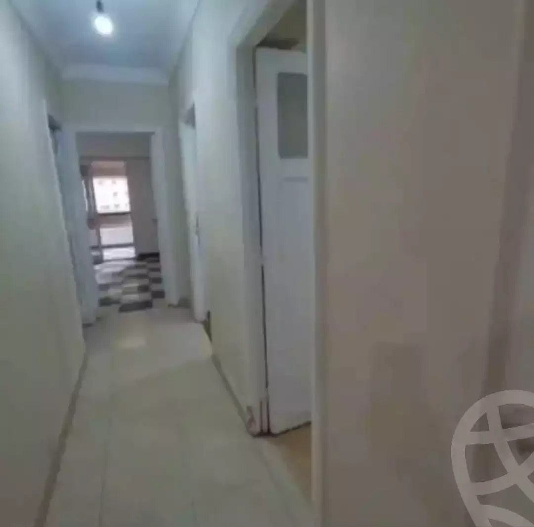 https://aqarmap.com.eg/en/listing/6077123-for-rent-cairo-mokattam-lhdb-l-ly-shr-krym-bnwn