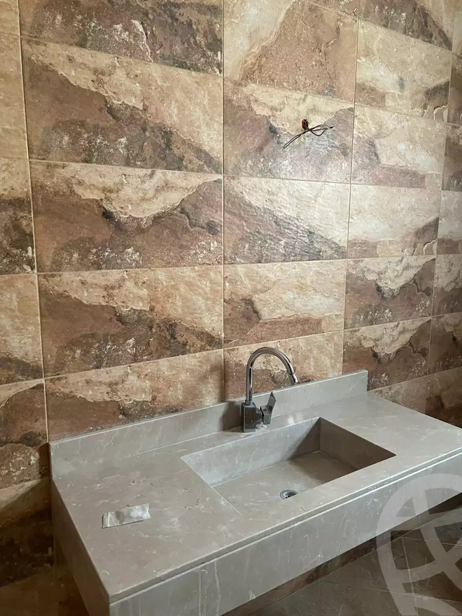 https://aqarmap.com.eg/en/listing/6077678-for-rent-cairo-new-cairo-gharb-el-golf-alaa-elsaadany-st