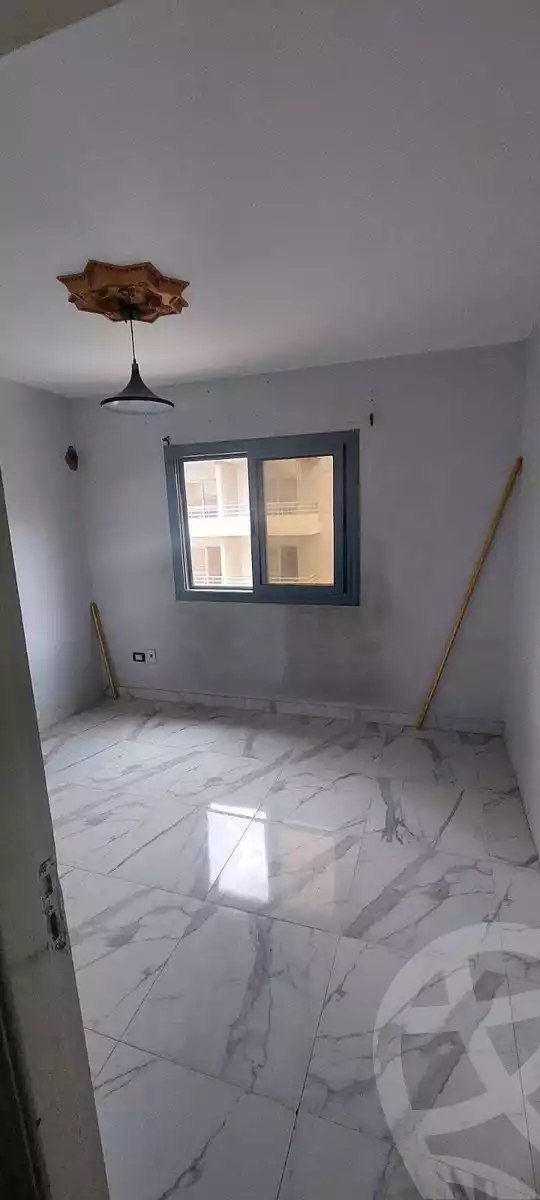 https://aqarmap.com.eg/en/listing/6077884-for-sale-cairo-mokattam-el-hadabah-el-wosta-compounds-lw-jwr-kwmblks