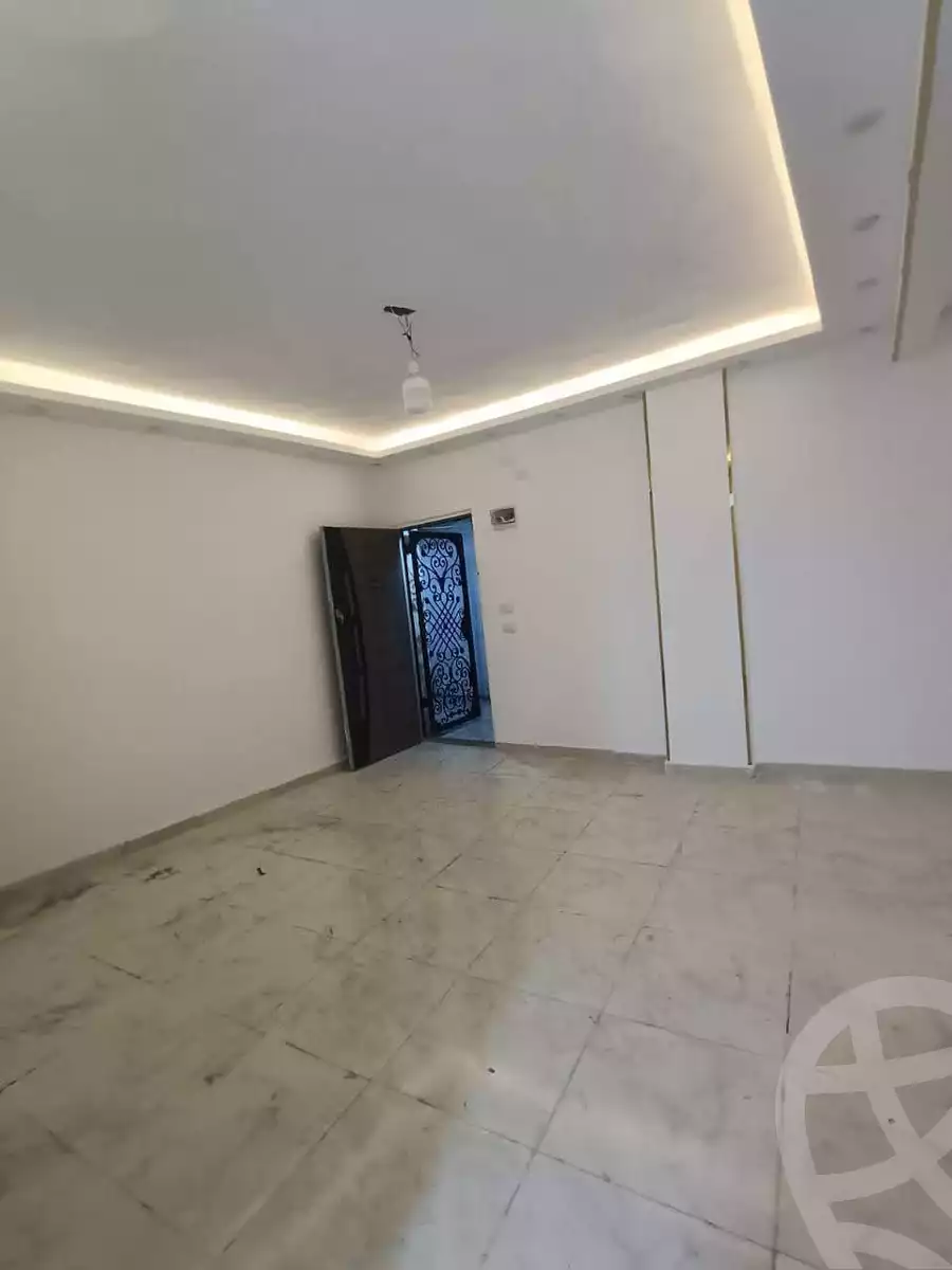 https://aqarmap.com.eg/ar/listing/6078104-for-sale-alexandria-l-jmy-lbytsh-el-hanafeya-st