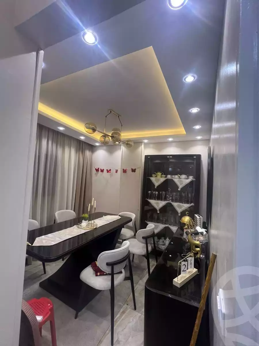 https://aqarmap.com.eg/en/listing/6078892-for-sale-cairo-helwan-hadayek-helwan-el-bostan-st