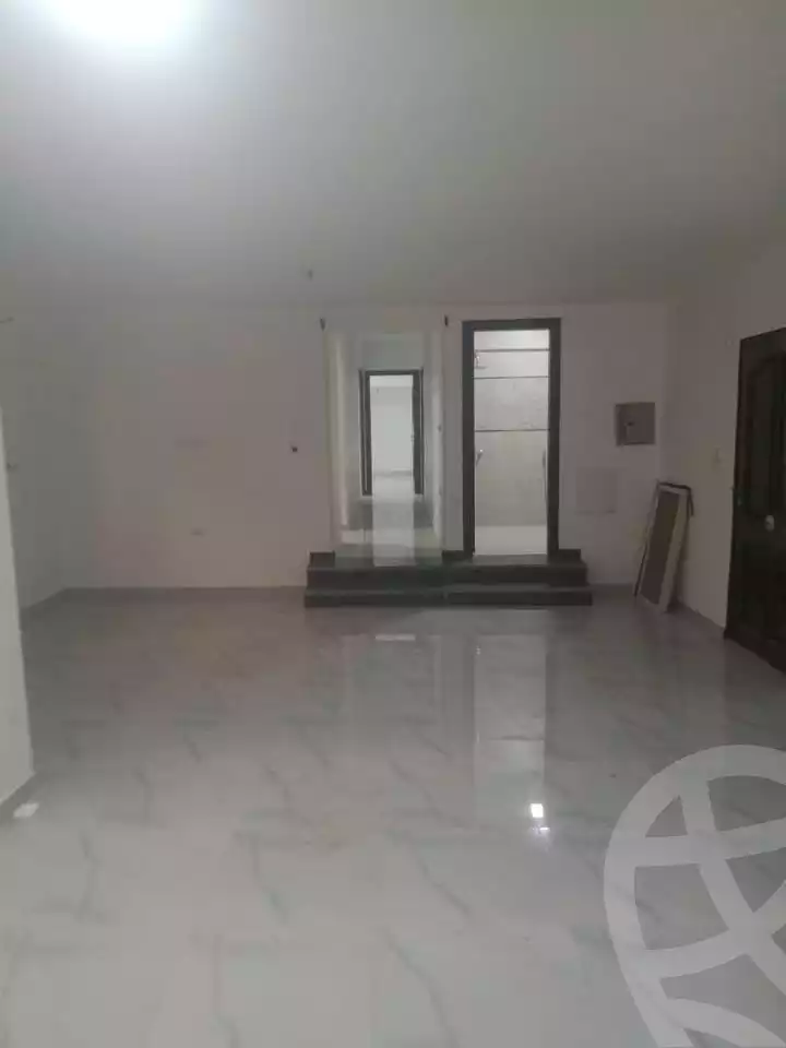 https://aqarmap.com.eg/en/listing/6079051-for-rent-cairo-mokattam-lhdb-l-ly