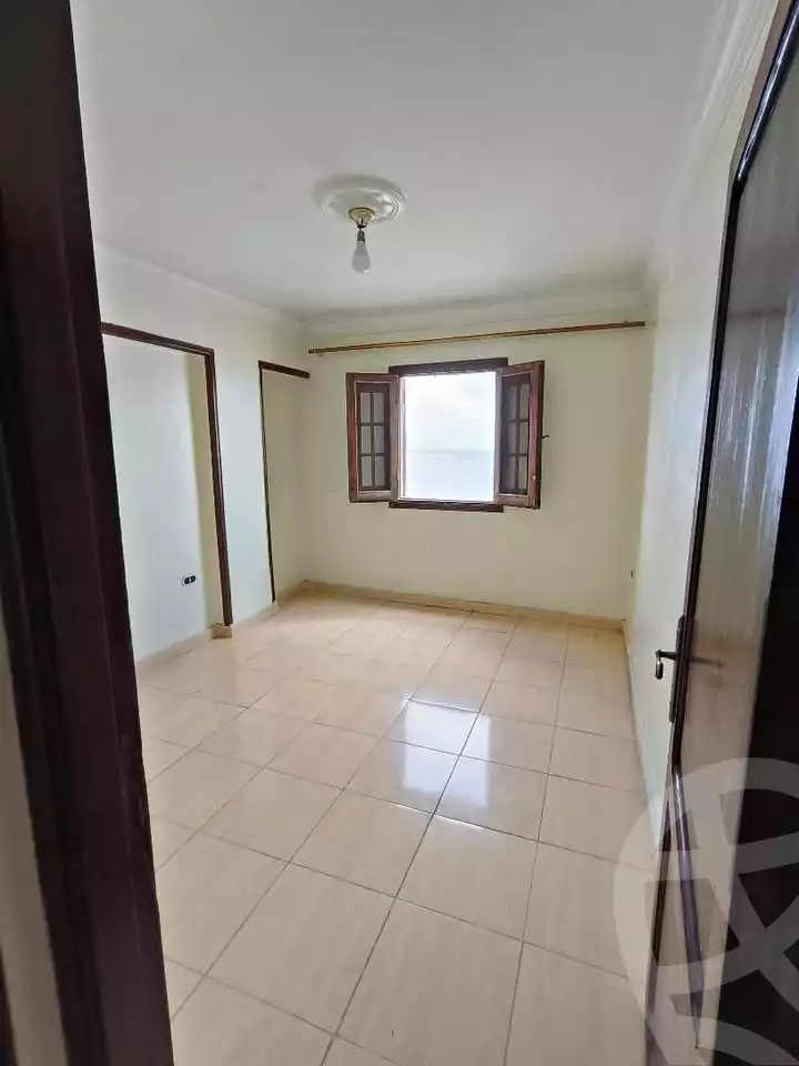 https://aqarmap.com.eg/ar/listing/6078997-for-rent-alexandria-el-max