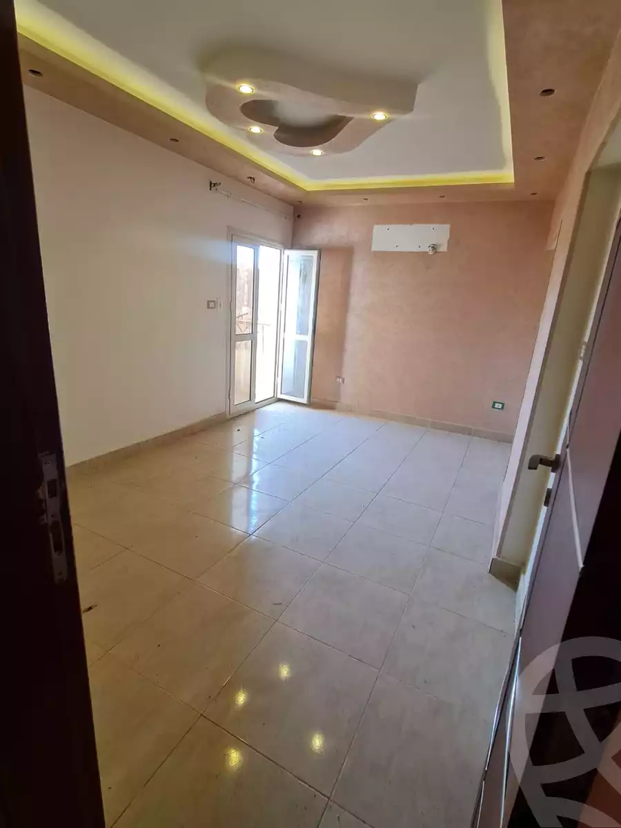 https://aqarmap.com.eg/en/listing/6079803-for-sale-cairo-mokattam-compounds-kmbwnd-jwldn-jyts