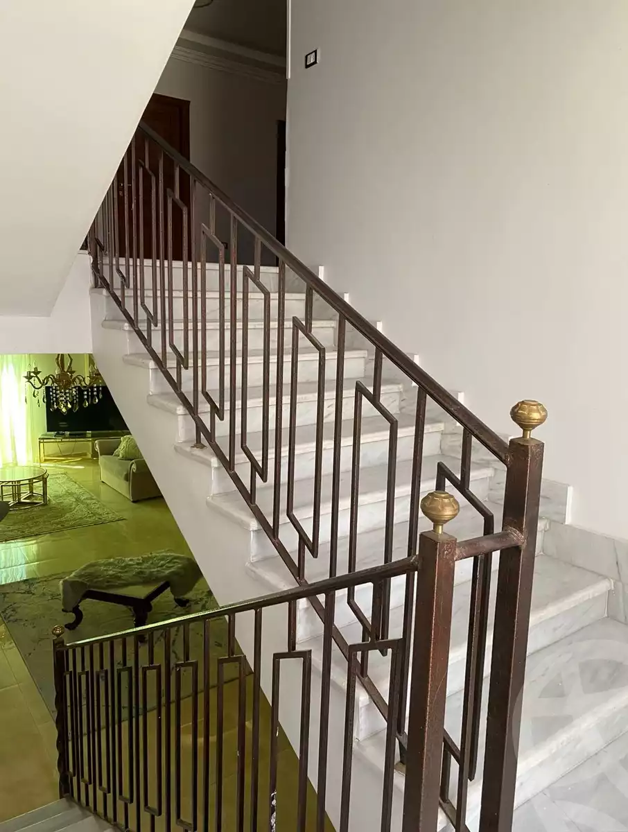 https://aqarmap.com.eg/ar/listing/6080707-for-sale-cairo-el-sheikh-zayed-city-lshykh-zyd-ljdyd