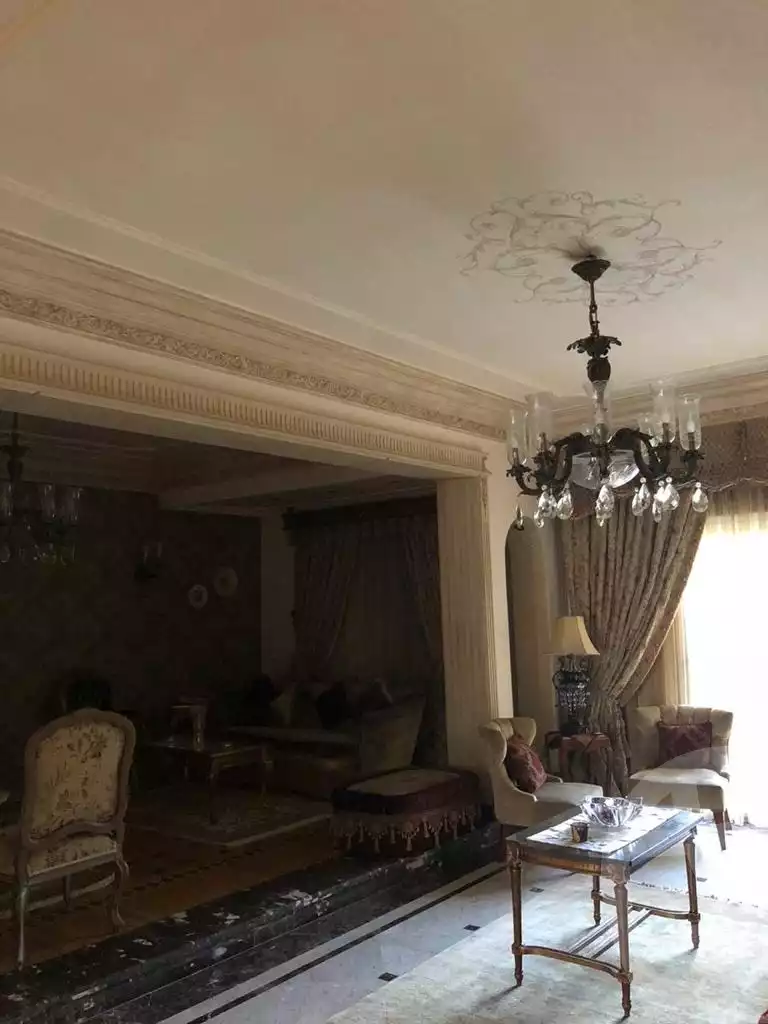 https://aqarmap.com.eg/en/listing/6080765-for-sale-cairo-el-shorouk-compounds-el-shorouk-2000