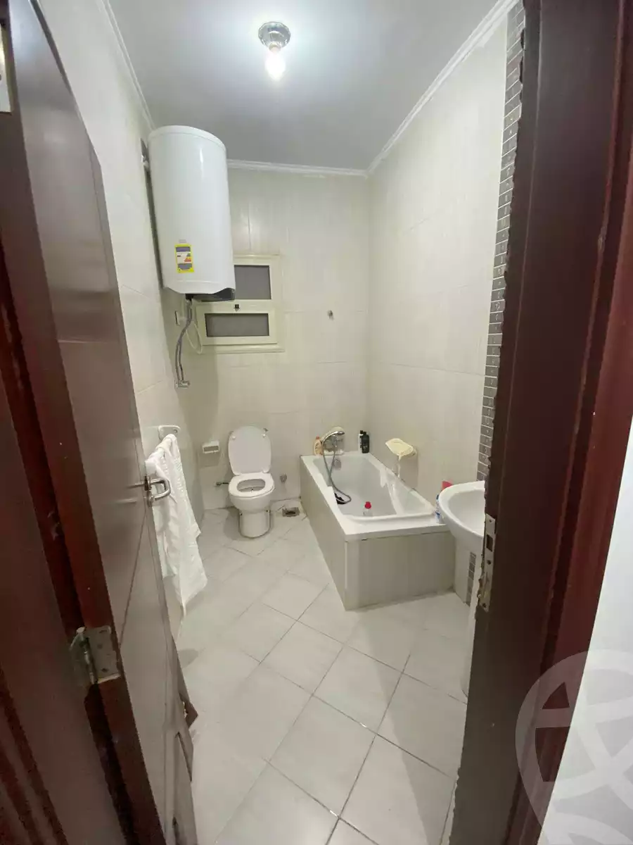 https://aqarmap.com.eg/en/listing/6070397-for-sale-cairo-new-cairo-compounds-smrt-lyf-y-sy-jrwb