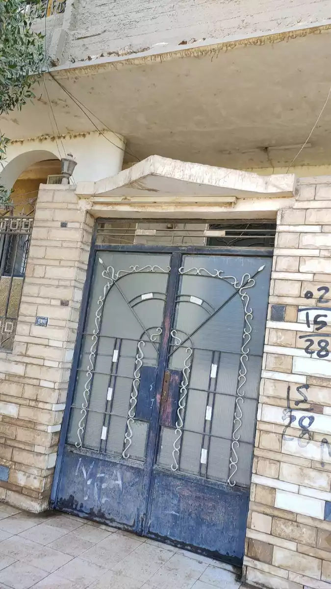 https://aqarmap.com.eg/en/listing/6082098-for-sale-asyut-asyut-city