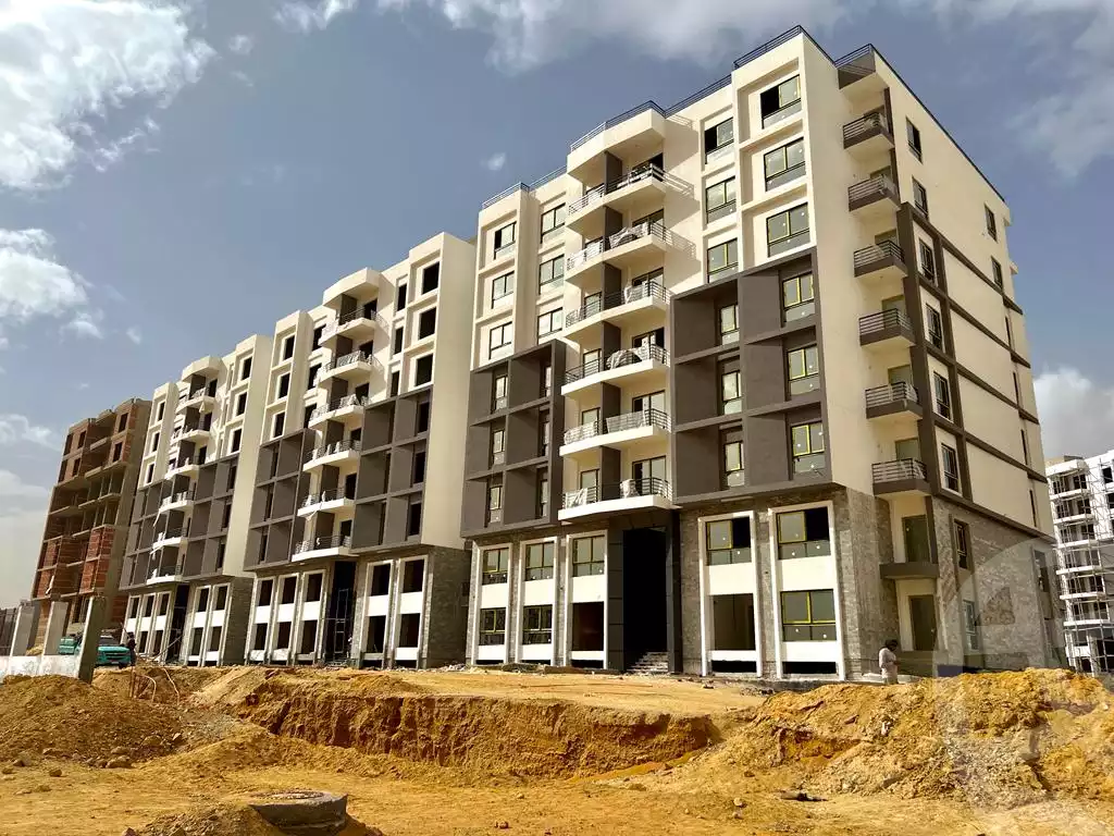 https://aqarmap.com.eg/en/listing/6082694-for-sale-cairo-new-administrative-capital-r7-green-avenue