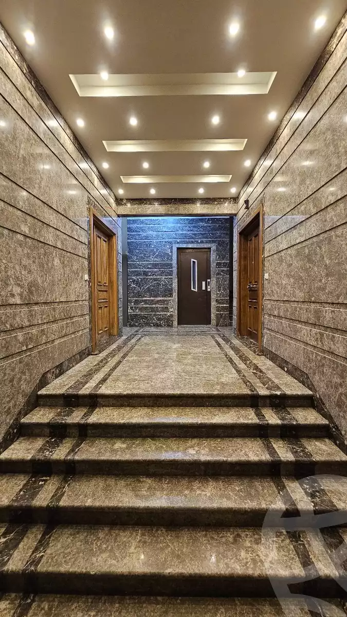 https://aqarmap.com.eg/en/listing/6082820-for-rent-cairo-new-cairo-90th-street-south-teseen-st