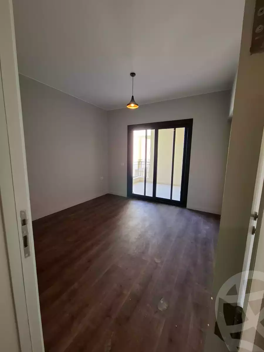 https://aqarmap.com.eg/en/listing/6083510-for-sale-cairo-6th-of-october-hadaeq-october-kmbwnd-fy-hdyq-ktwbr-o-west-tulwa-o-west
