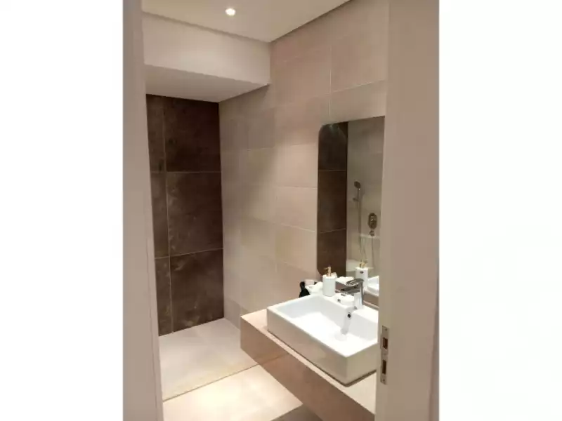 https://aqarmap.com.eg/en/listing/6083800-for-sale-cairo-el-sheikh-zayed-city-compounds-kmbwnd-fyldj-wyst-dr-llttwyr