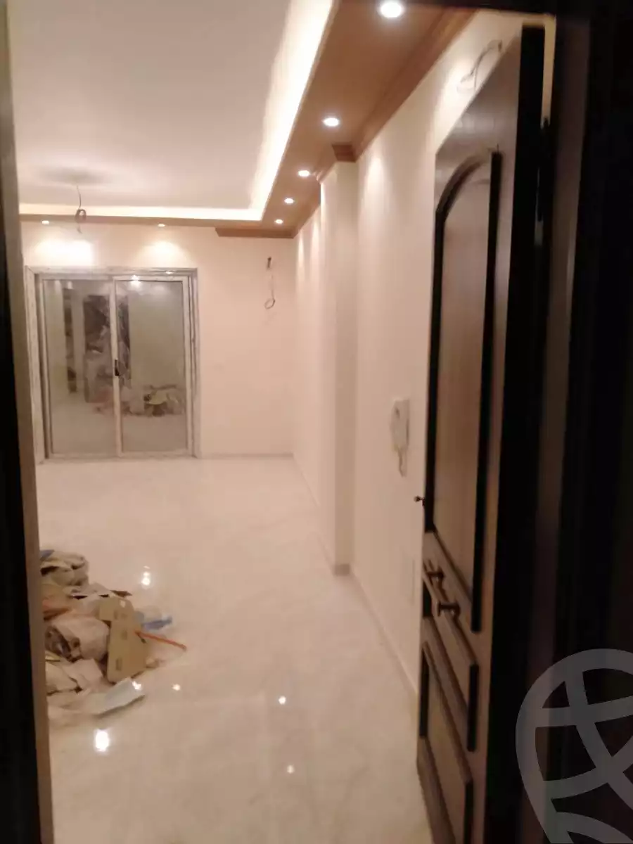 https://aqarmap.com.eg/ar/listing/6085913-for-rent-cairo-mokattam-el-hadabah-el-wosta-el-mantaqa-el-olaa-baron-school-street