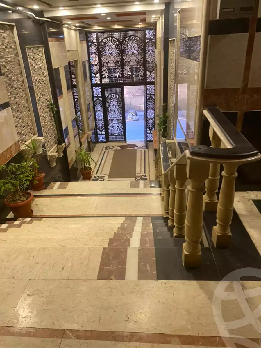 https://aqarmap.com.eg/ar/listing/6086240-for-sale-alexandria-sporting-zakareya-ghoneim-st