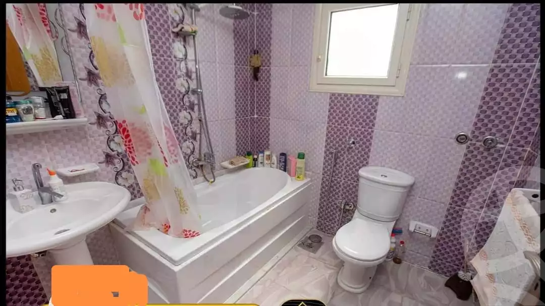 https://aqarmap.com.eg/ar/listing/6086240-for-sale-alexandria-sporting-zakareya-ghoneim-st