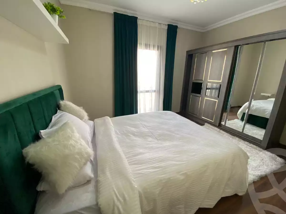 https://aqarmap.com.eg/ar/listing/6086754-for-rent-cairo-el-sheikh-zayed-city-compounds-the-courtyard