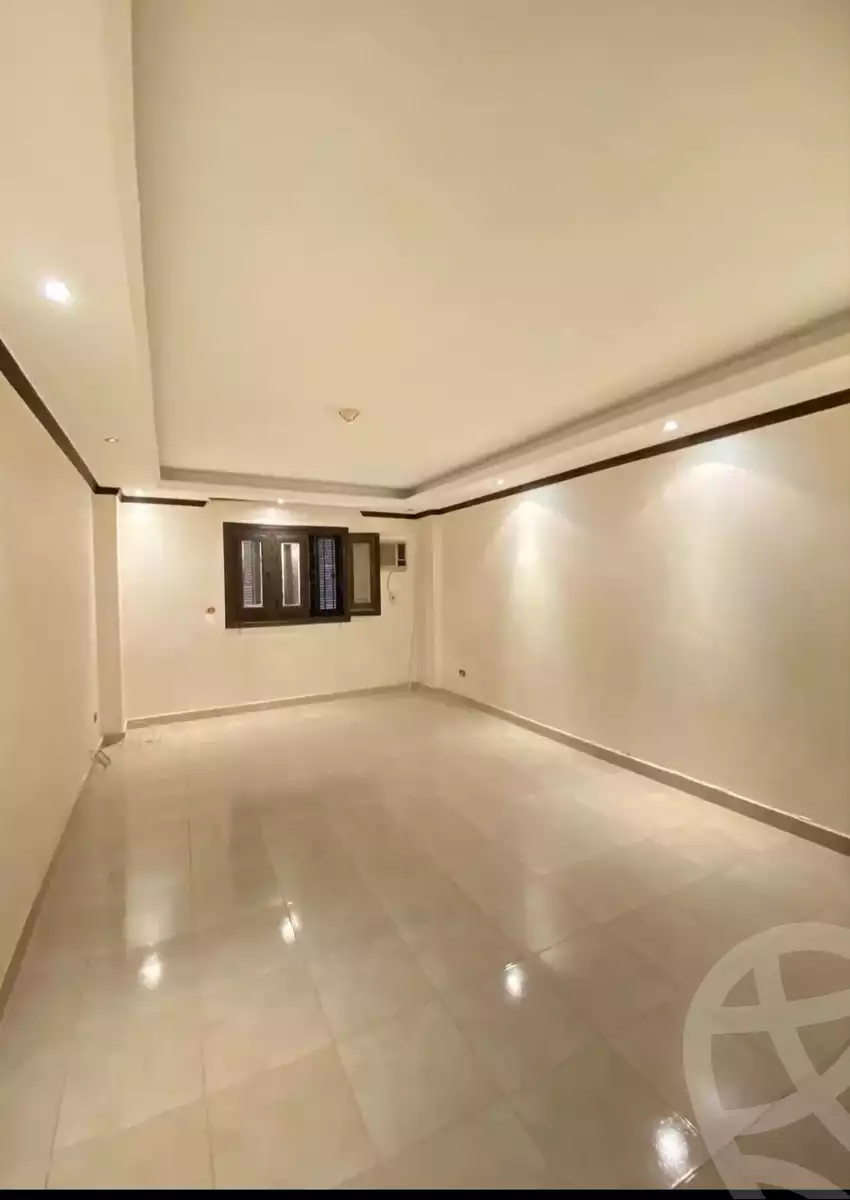https://aqarmap.com.eg/ar/listing/6086996-for-sale-cairo-mokattam-lhdb-l-ly-shareaa-9