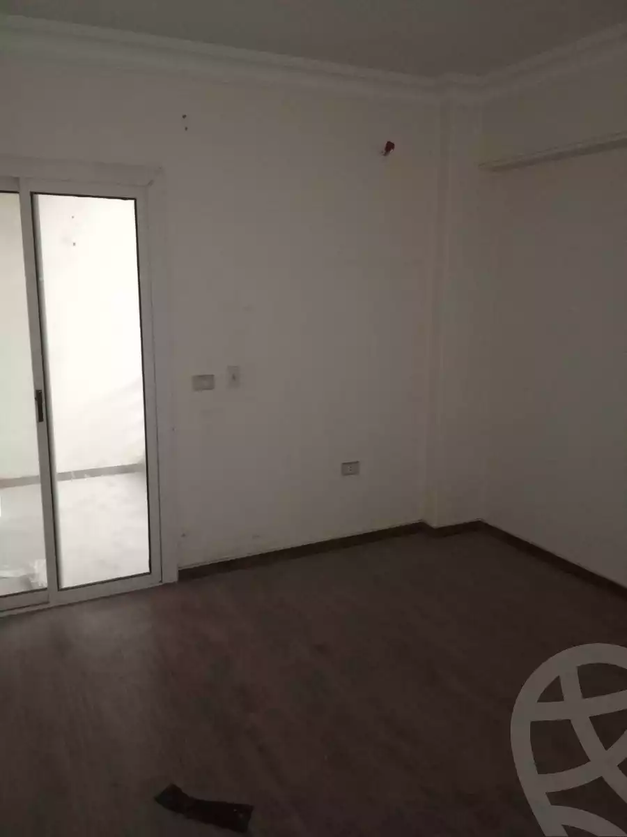 https://aqarmap.com.eg/en/listing/6087262-for-sale-cairo-mokattam-el-hadabah-el-wosta-el-mantaqa-el-tanya