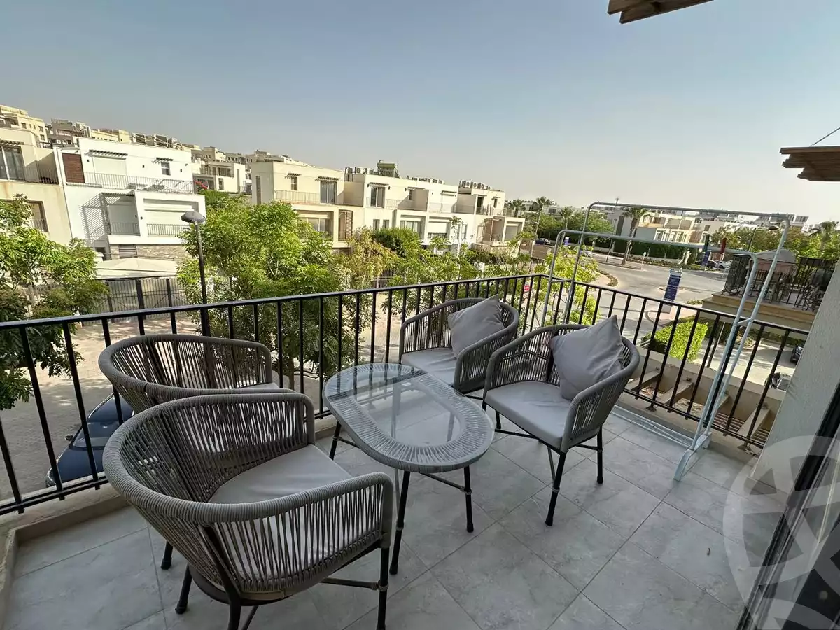 https://aqarmap.com.eg/ar/listing/6087451-for-rent-cairo-el-sheikh-zayed-city-compounds-kmbwnd-wyst-twn-swdyk