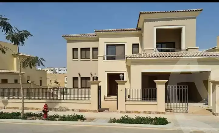 https://aqarmap.com.eg/en/listing/6087833-for-sale-cairo-mokattam-compounds-uptown-cairo