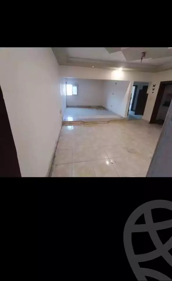 https://aqarmap.com.eg/en/listing/6087892-for-rent-cairo-mokattam-lhdb-l-ly-shareaa-9