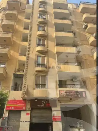 https://aqarmap.com.eg/en/listing/6088187-for-sale-cairo-el-maadi-zahraa-el-maadi-mecca-st