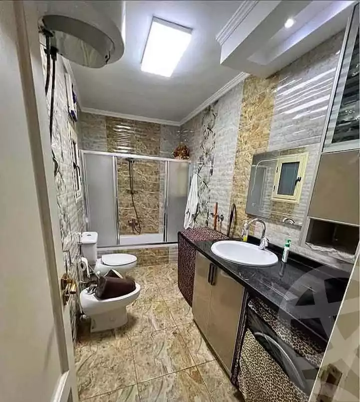 https://aqarmap.com.eg/en/listing/6089380-for-sale-alexandria-camp-cesar-port-said-street