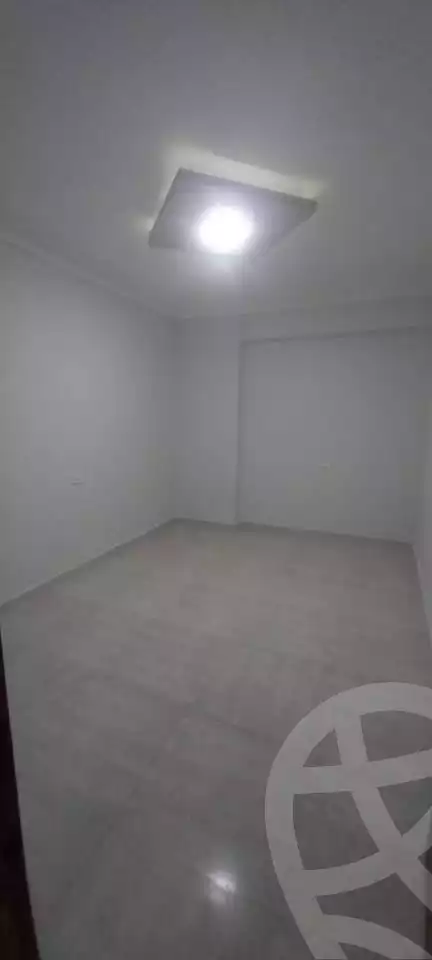 https://aqarmap.com.eg/ar/listing/6089581-for-sale-alexandria-mntq-fr-y-blskndry-el-awayed