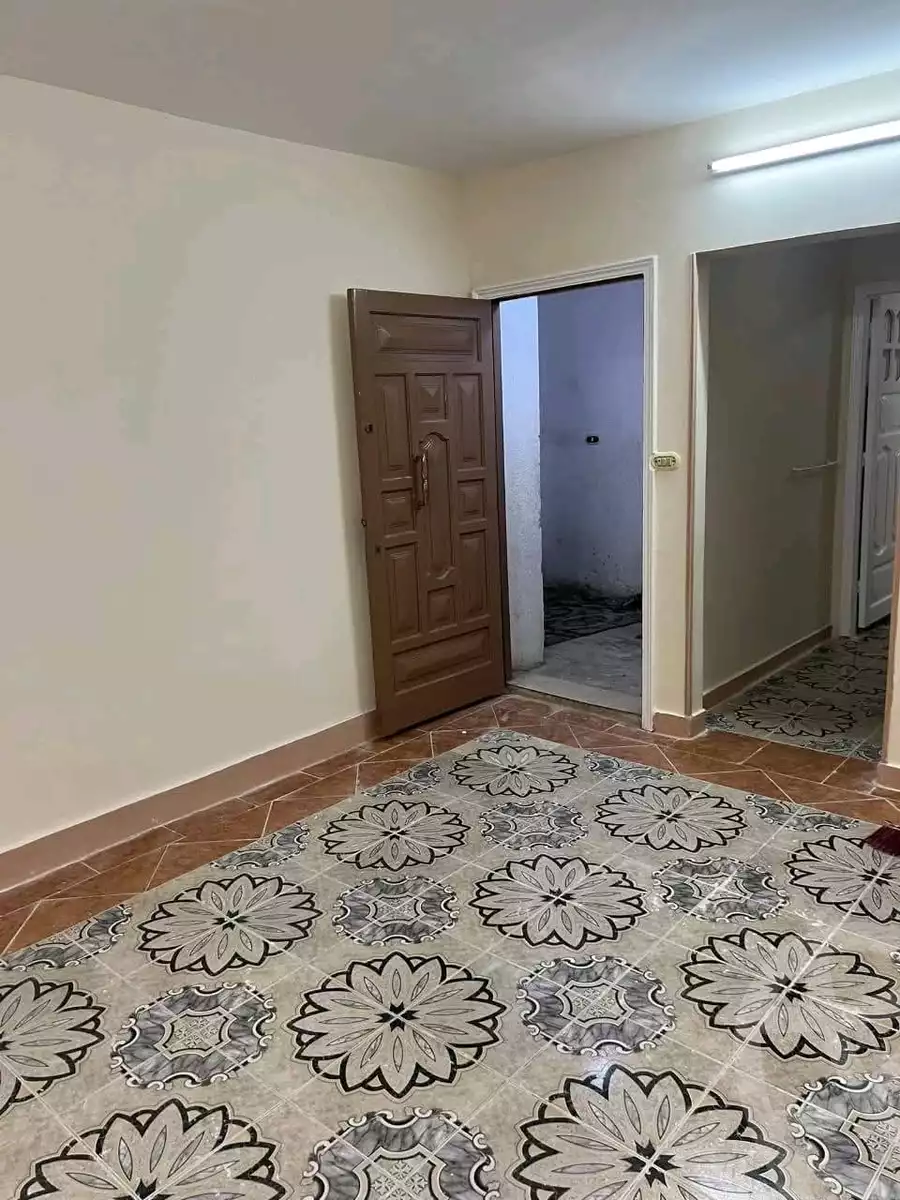 https://aqarmap.com.eg/en/listing/6090067-for-sale-alexandria-l-jmy-lbytsh-el-saleheen-mosque-st
