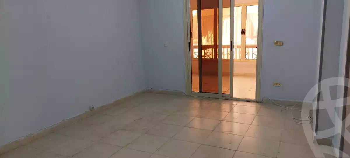 https://aqarmap.com.eg/en/listing/6090126-for-rent-cairo-mokattam-compounds-kmbwnd-jwldn-jyts