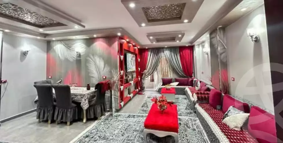 https://aqarmap.com.eg/en/listing/6090930-for-sale-cairo-mokattam-compounds-kmbwnd-jwldn-jyts