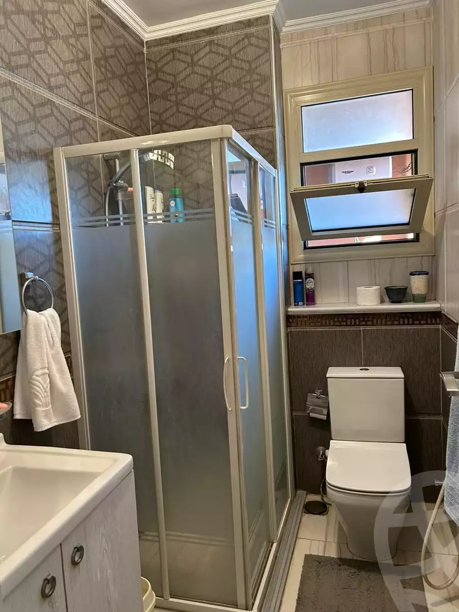 https://aqarmap.com.eg/en/listing/6090981-for-sale-cairo-el-sheikh-zayed-city-compounds-green-3