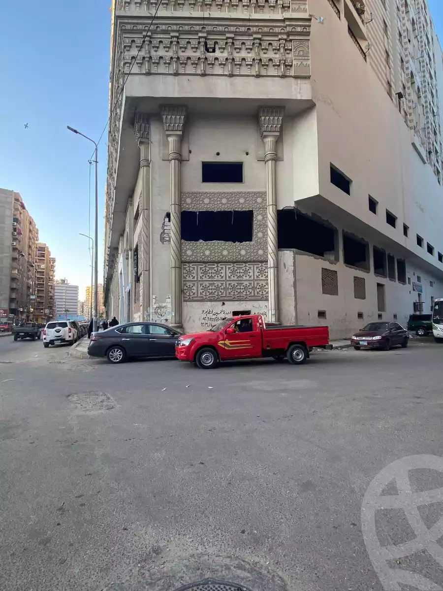https://aqarmap.com.eg/en/listing/6091875-for-sale-alexandria-lsywf-mostafa-kamel-st
