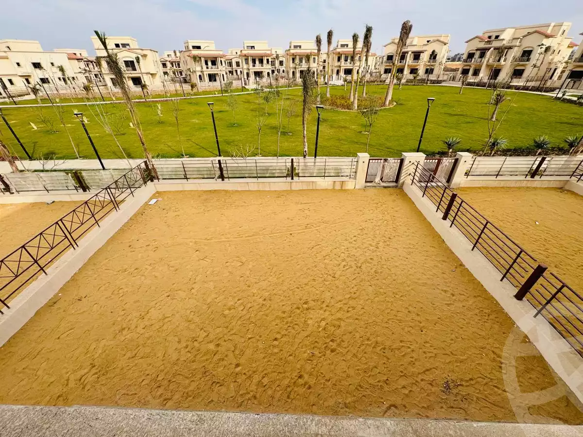 https://aqarmap.com.eg/en/listing/6092343-for-sale-cairo-new-cairo-madinaty-lmntq-lthlthh-fylt-group-25