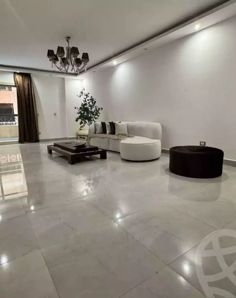https://aqarmap.com.eg/en/listing/6092866-for-sale-cairo-mokattam-compounds-kmbwnd-jwldn-jyts