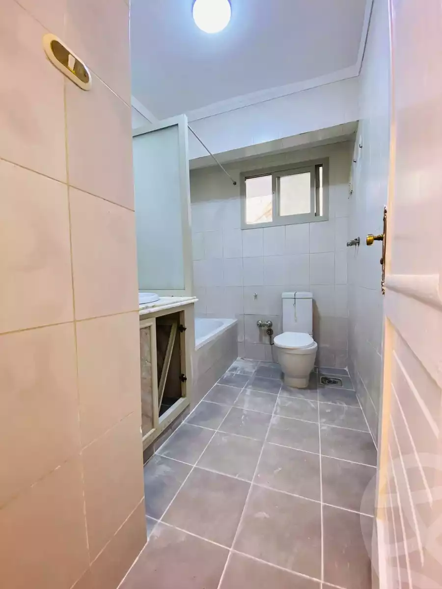 https://aqarmap.com.eg/en/listing/6093447-for-sale-alexandria-l-jmy-shataa-el-nakheel-street-4
