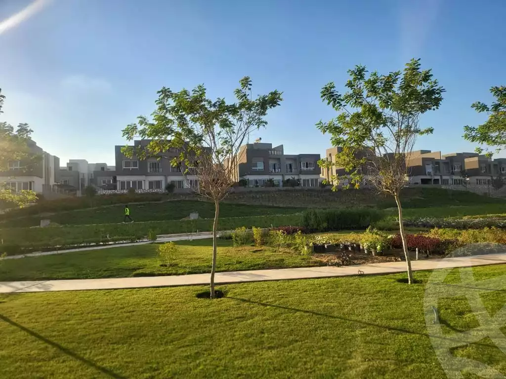 https://aqarmap.com.eg/en/listing/6093654-for-sale-cairo-el-sheikh-zayed-city-compounds-etapa