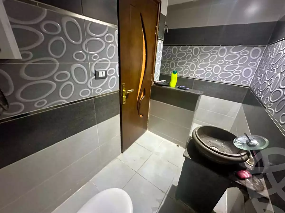 https://aqarmap.com.eg/en/listing/6094303-for-sale-cairo-mokattam-lhdb-l-ly-hay-el-ashgar