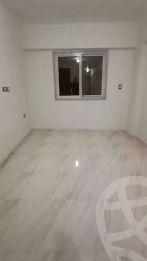 https://aqarmap.com.eg/en/listing/6094348-for-sale-cairo-mokattam-el-hadabah-el-wosta-el-mantaqa-el-khamsa