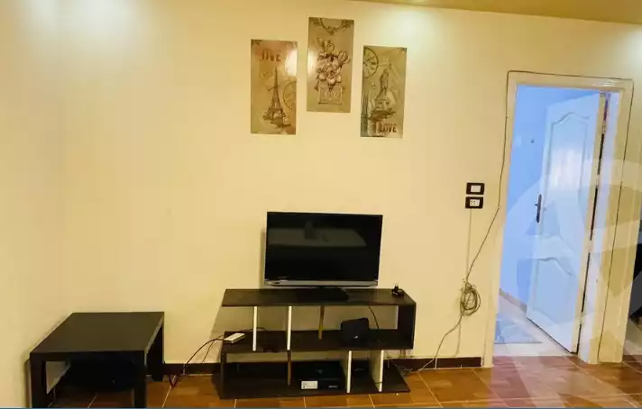 https://aqarmap.com.eg/en/listing/6094420-for-rent-alexandria-mht-lrml-el-sultan-hussein